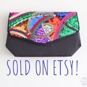 SOLD ON ETSY Vintage 1980s beaded evening bag
